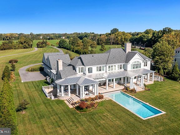 4th image of 2035 Maidstone Farm Rd