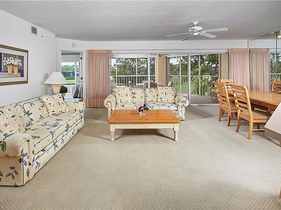 2nd image of 26900 Wedgewood DR #403