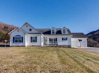 79 Coling Hollow Rd, Troutville, VA 24175