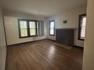 1495 Riverside Dr #3, Lakewood, OH 44107