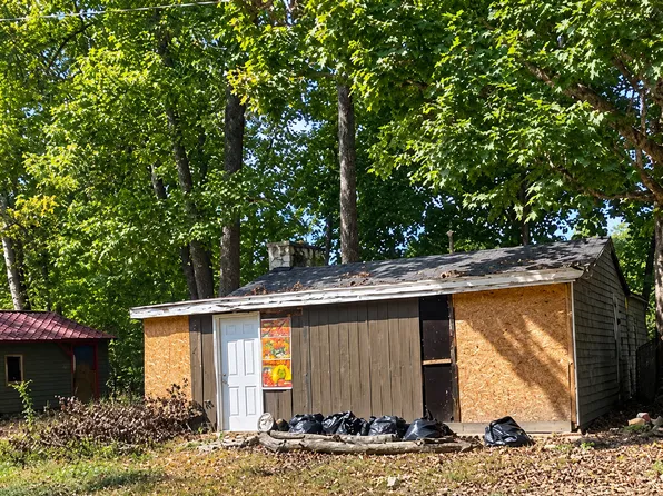 120 Lake Hart, Mooresville, IN 46158