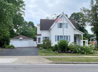 300 Pleasant Ave, Hamburg, NY 14075