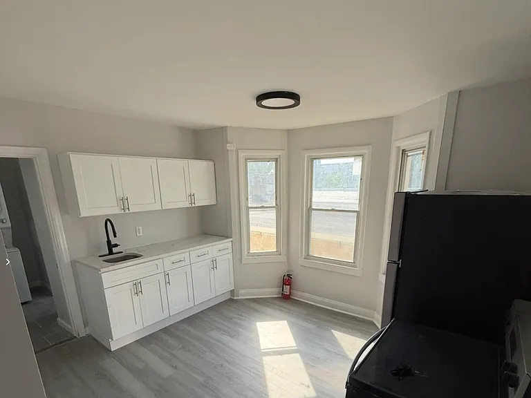 523-525 Richey Ave #2 — Photo 2