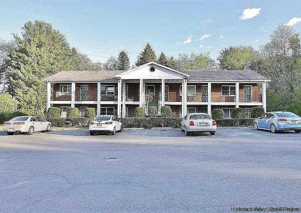 1037 Aquetuck Rd #30-41