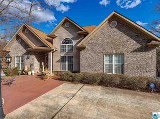 3732 Fitzgerald Mountain Dr, Pinson, AL 35126