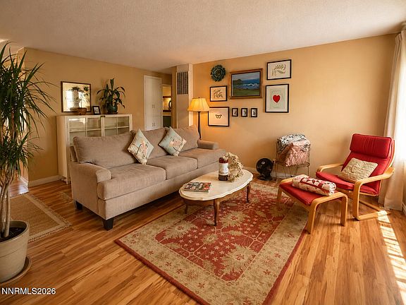 5th image of 1940 4th St #51