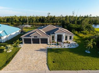 16622 Liggett Cir, Port Charlotte, FL 33981