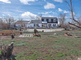 1301 Idaho Ave, Silver Springs, NV