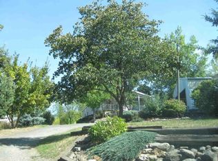 140 N Sprague St, Rockford, WA 99030