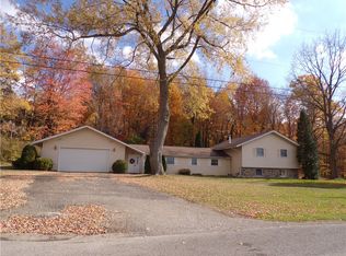 6031 Miller Rd, Girard, PA 16417