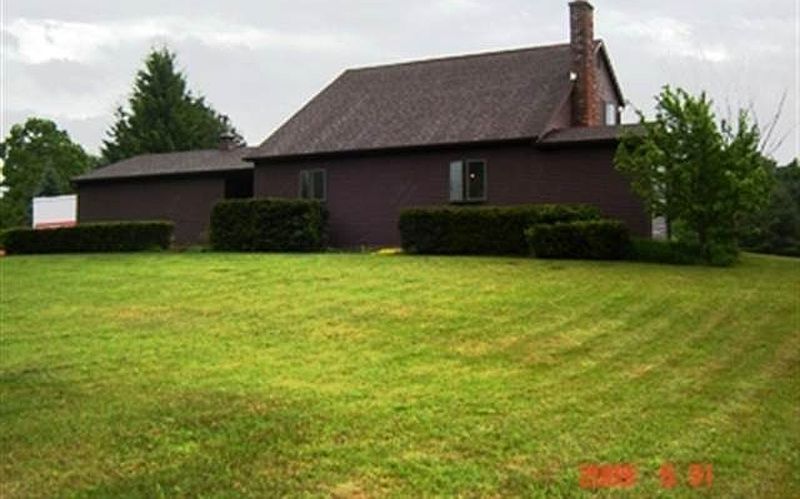 2nd image of 103 BRYANTS BRIDGE Road