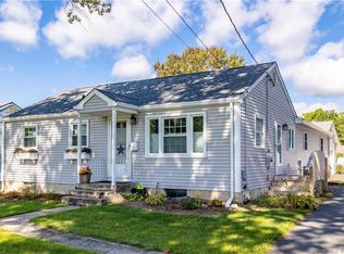 93 Hillsdale Ave, Wethersfield, CT 06109