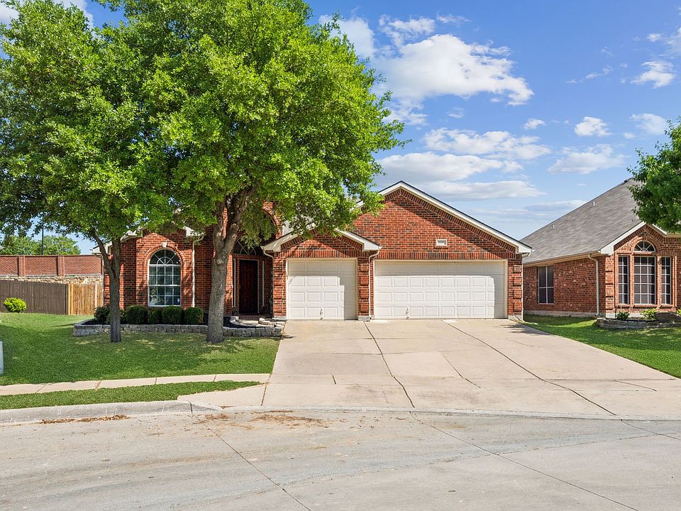 1st image of 10201 Red Bluff Ln