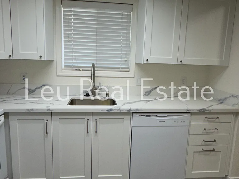 3380 Cimmarron Rd #3 — Photo 4