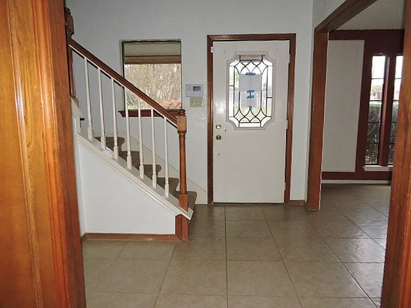 2nd image of 1410 Cardinal Creek Dr