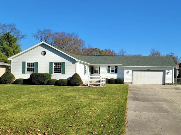 7596 Easy St, Whitehall, MI 49461
