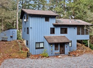 343 Lakeshore Dr, Sandisfield, MA 01255