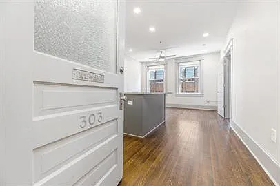 244 E Main St