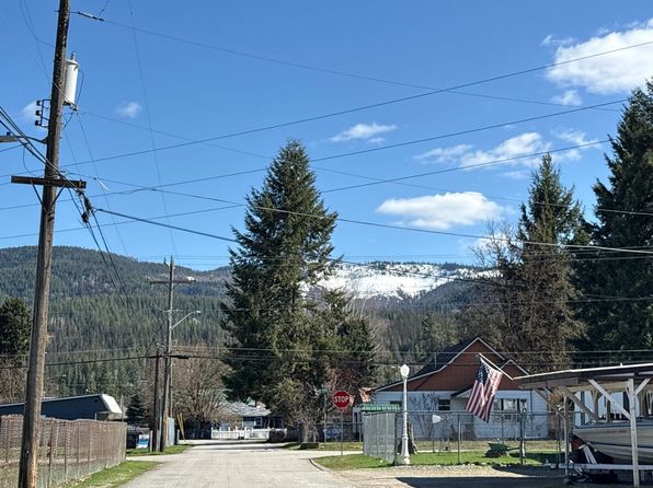 10 Lewiston Ave, Pinehurst, ID 83850