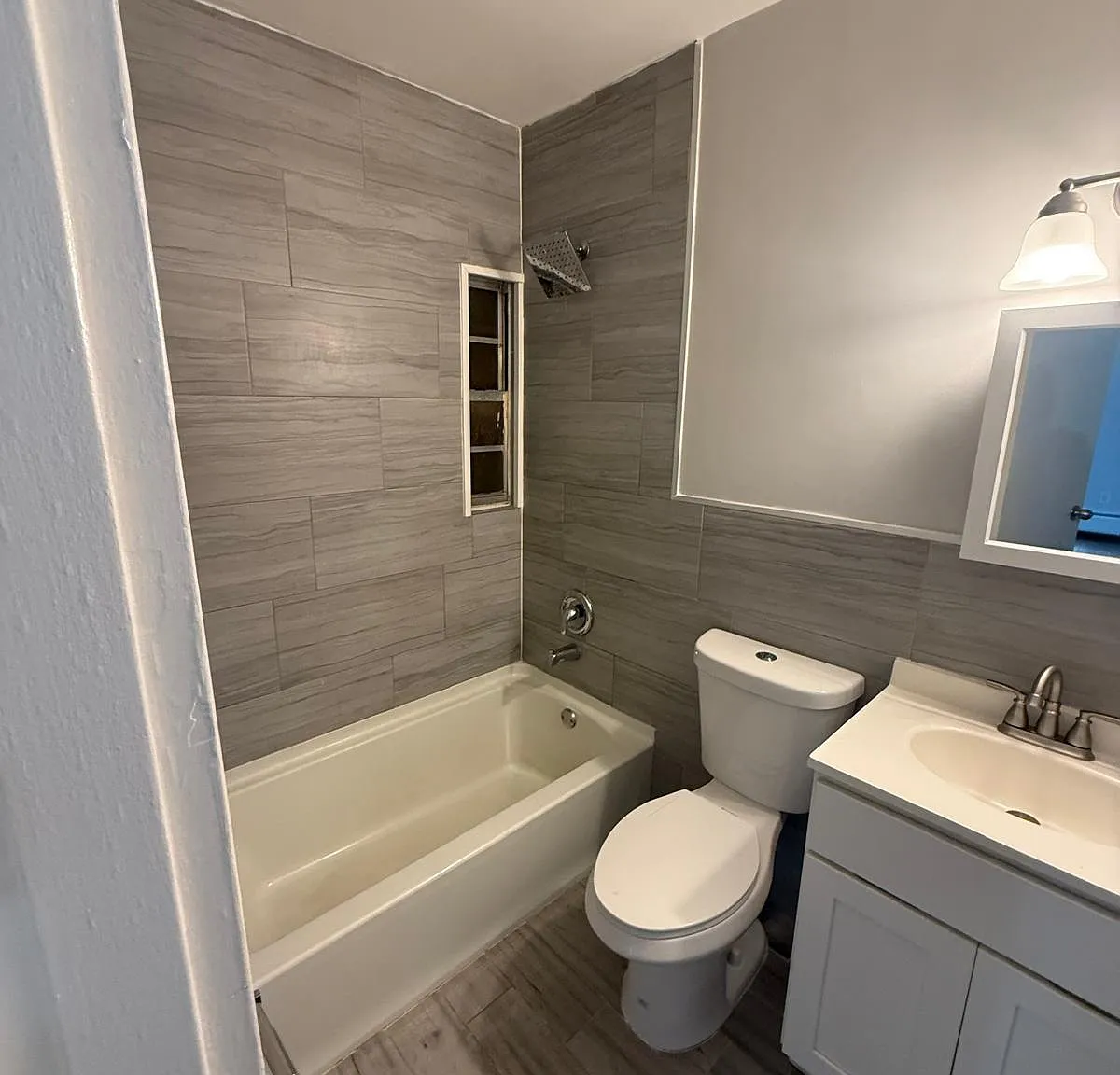 1 bed, $1,820 — Photo 4