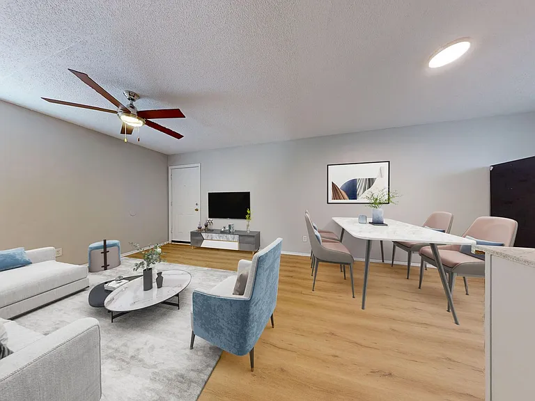 Biloxi Oaks Apartments — Photo 17