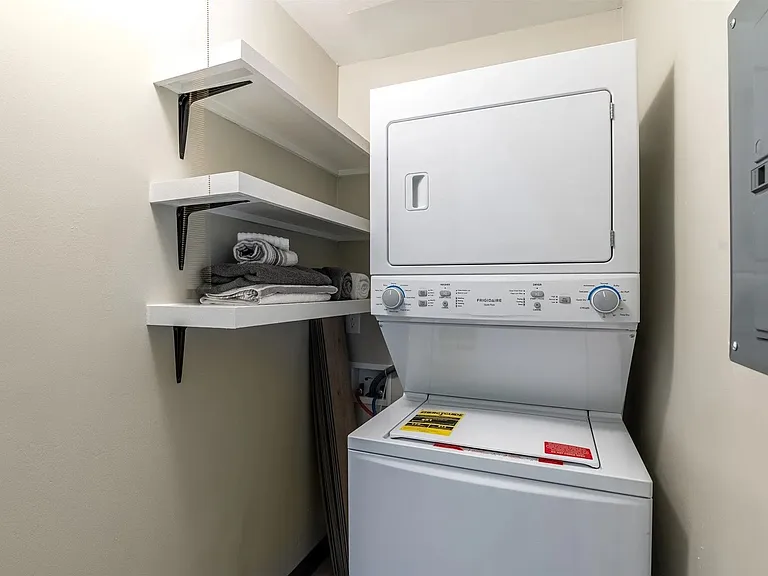 2746 Montgomery Ave #2746-1 — Photo 7