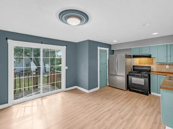 1267 E 18th St, Des Moines, IA 50316