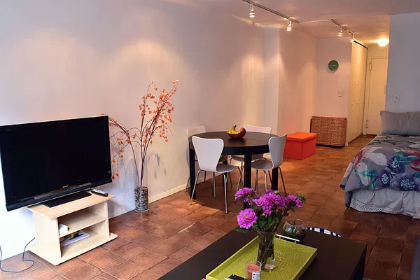 Rented by Owner | media 18