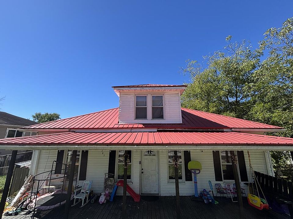 1st image of 307 Chestnut St
