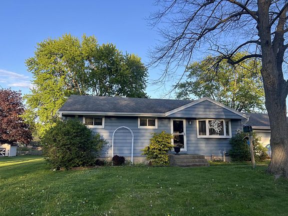 2nd image of 8802 S 79th STREET