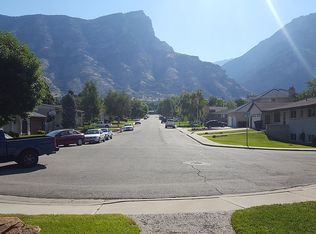 2727 N 700 E, Provo, UT 84604