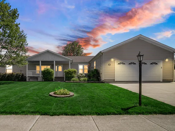 608 Charlie Dr, Westville, IN 46391