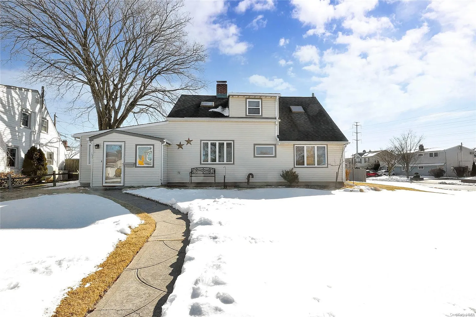 156 Meridian Road photo 1