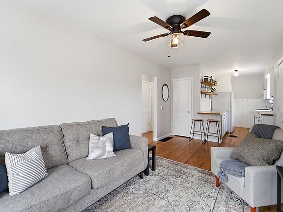4th image of 3608 59th St