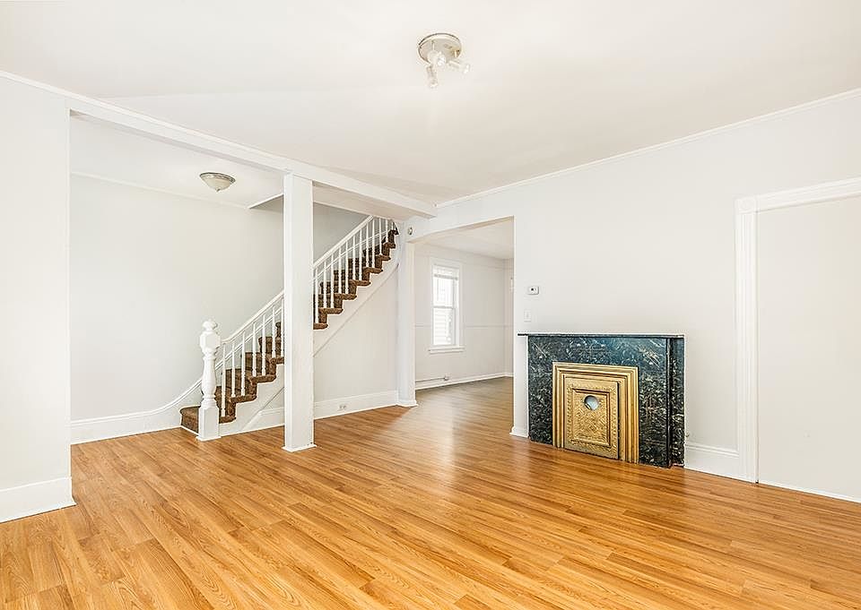 1st image of 287 Cator Ave