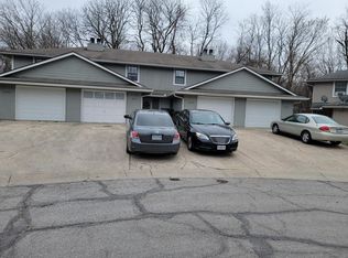2606 NW 3rd Ter, Blue Springs, MO 64014
