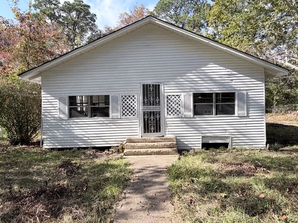 (undisclosed Address)