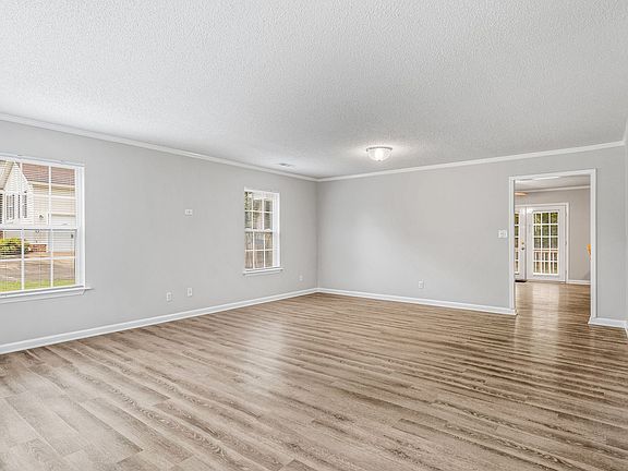 2nd image of 5580 Dwight Dr