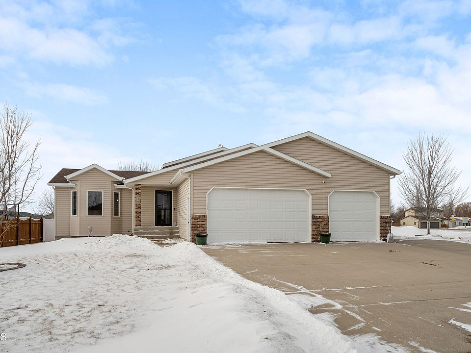 1st image of 56 Haywood Dr