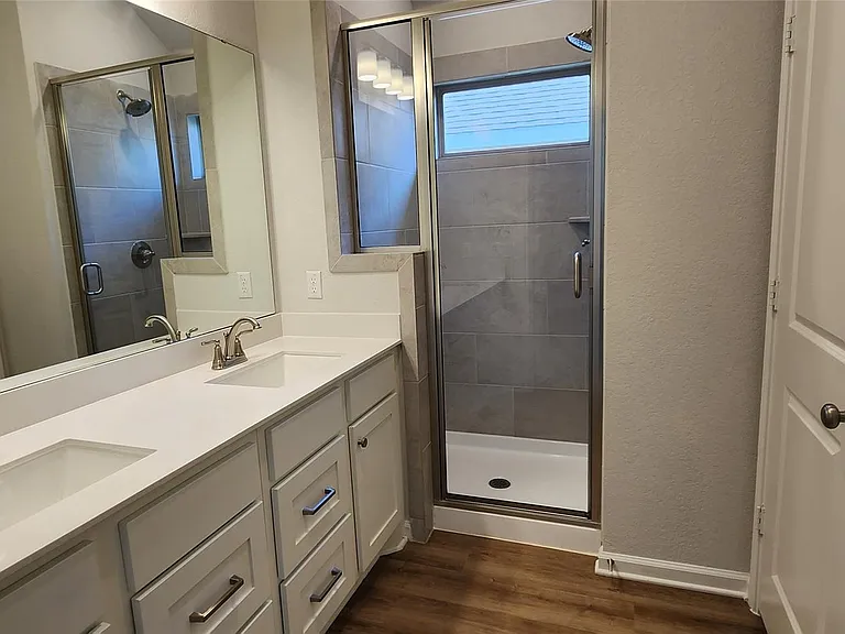 460 Los Olives Ln — Photo 21