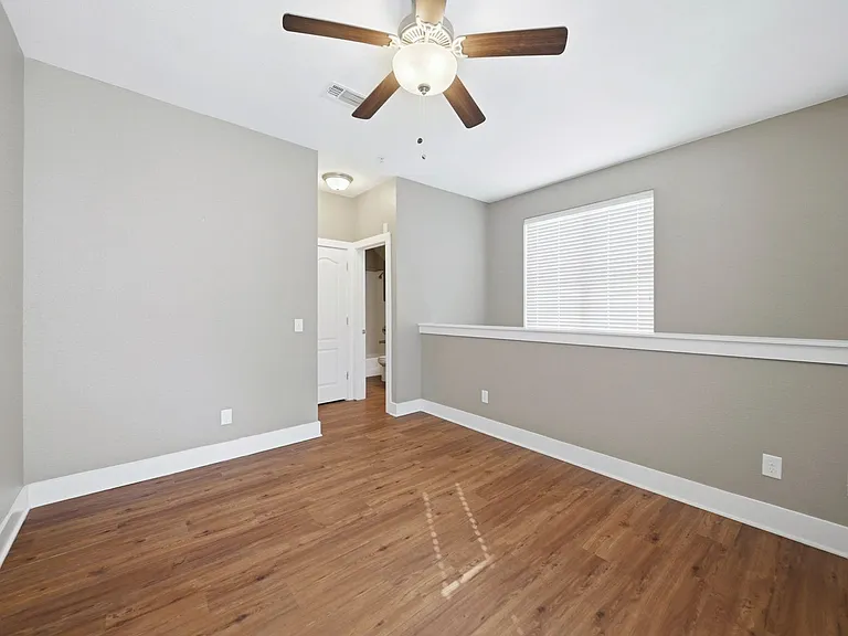 Northgate Proper — Photo 40