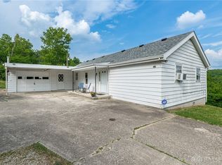 5323 Elk Creek Rd, Middletown, OH 45042