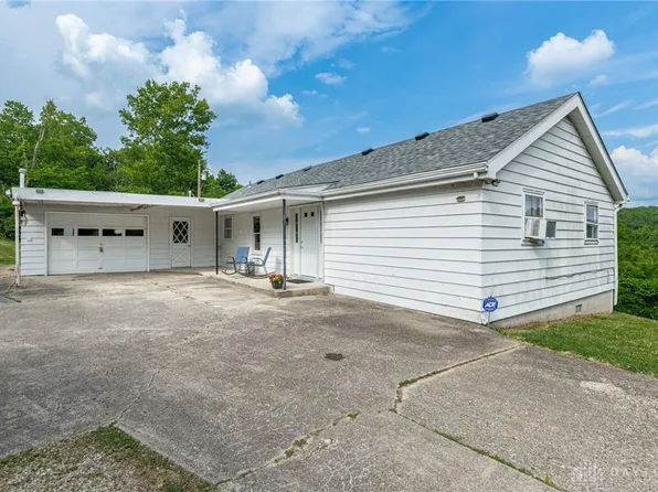 5323 Elk Creek Rd, Middletown, OH 45042