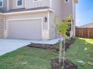 716 Wheatfield Dr, Venus, TX 76084