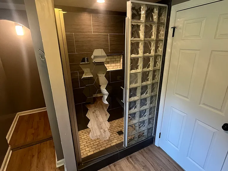 9720 Robinwood Ln — Photo 20