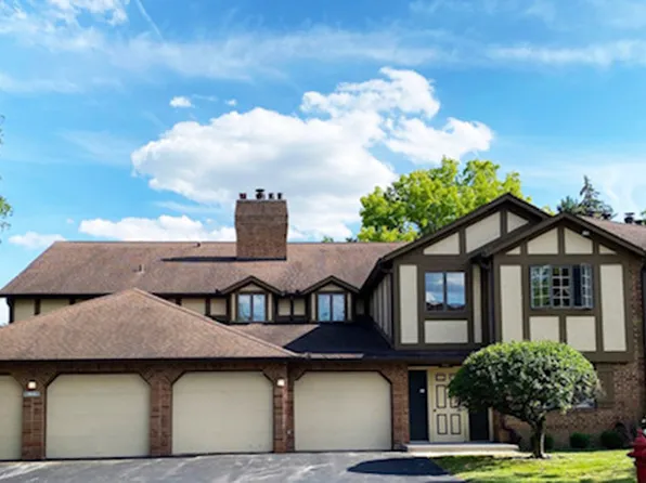 7845 W Golf Dr APT 2B, Palos Heights, IL 60463