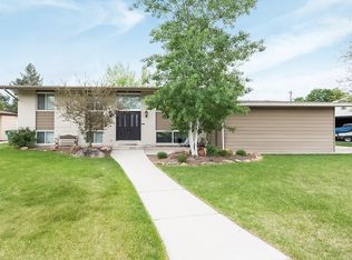 810 E Deerfield Rd, Murray, UT 84107