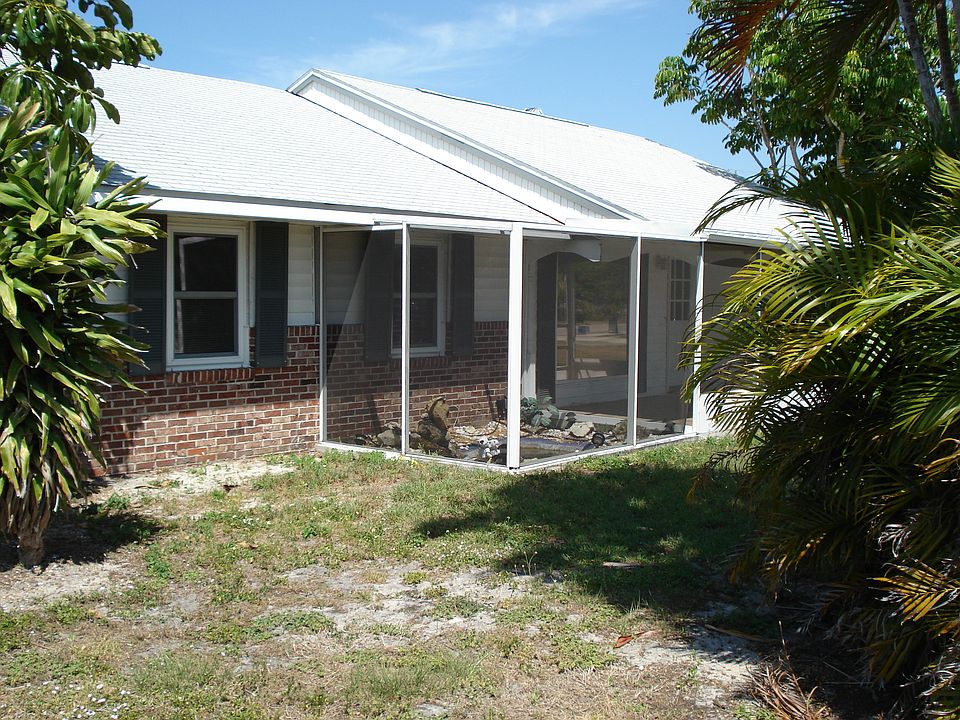 1st image of 18086 Constitution Cir