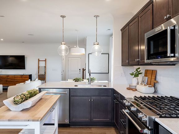 Beautiful Open Kitchen
