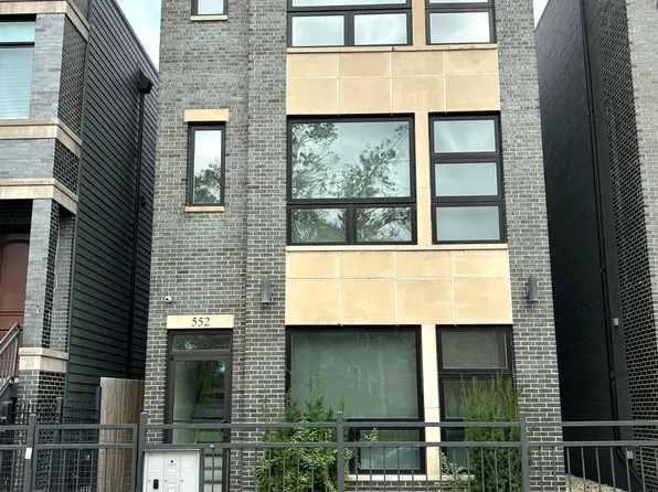 552 E 46th Pl, Chicago, IL 60653
